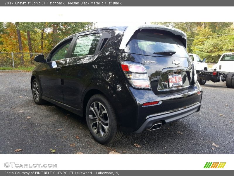 Mosaic Black Metallic / Jet Black 2017 Chevrolet Sonic LT Hatchback