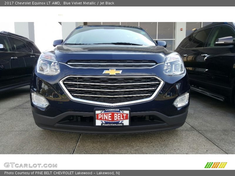 Blue Velvet Metallic / Jet Black 2017 Chevrolet Equinox LT AWD