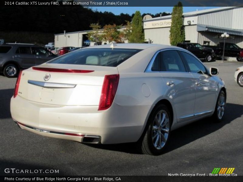 White Diamond Tricoat / Shale/Cocoa 2014 Cadillac XTS Luxury FWD