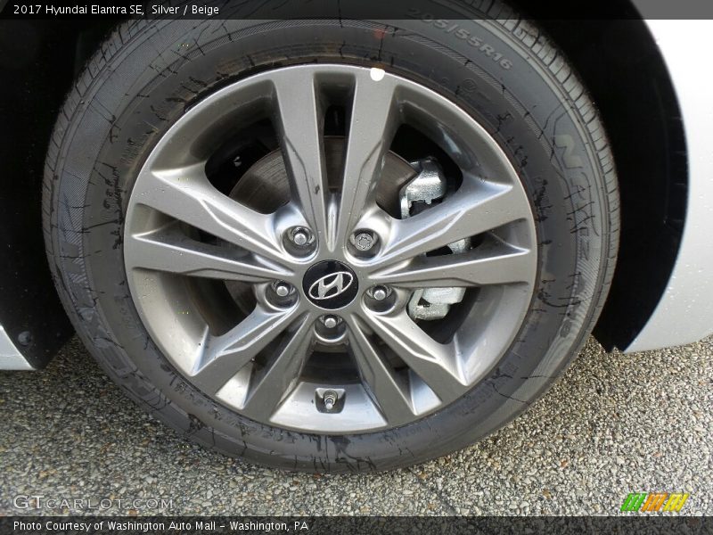 Silver / Beige 2017 Hyundai Elantra SE