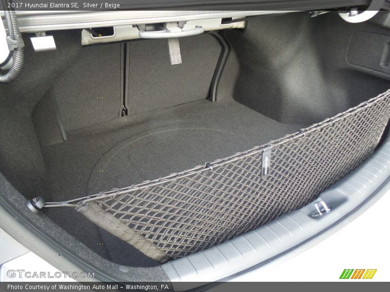 Silver / Beige 2017 Hyundai Elantra SE