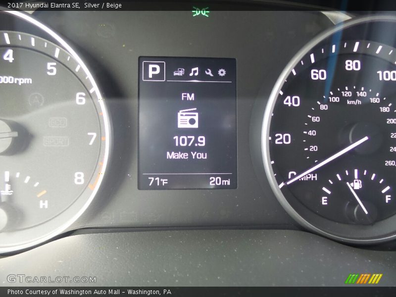 Silver / Beige 2017 Hyundai Elantra SE