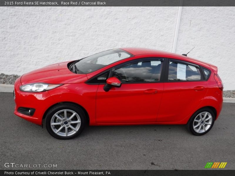 Race Red / Charcoal Black 2015 Ford Fiesta SE Hatchback