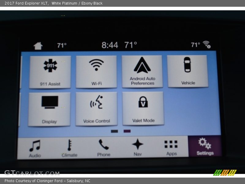 White Platinum / Ebony Black 2017 Ford Explorer XLT