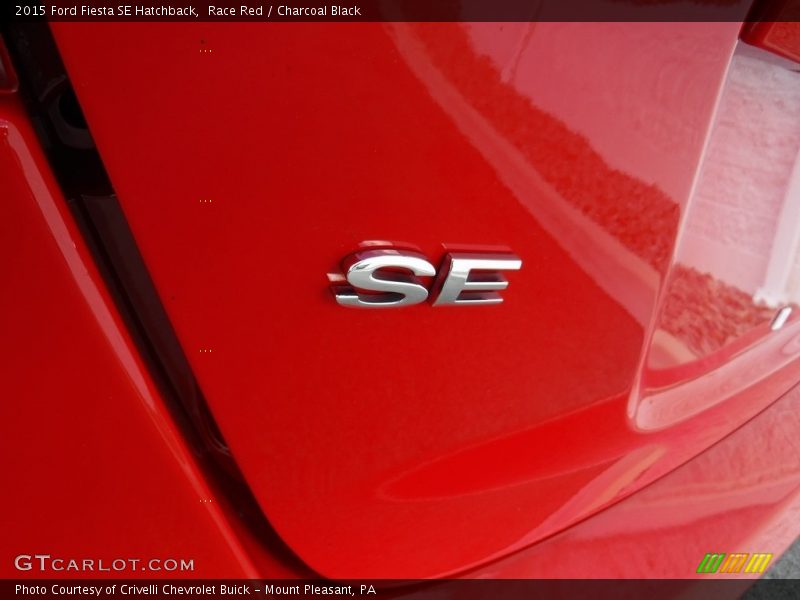 Race Red / Charcoal Black 2015 Ford Fiesta SE Hatchback