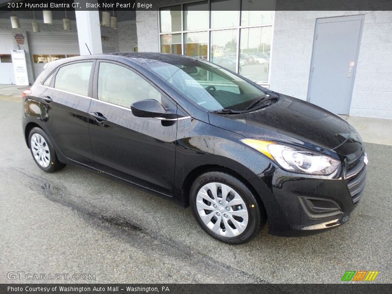 Black Noir Pearl / Beige 2017 Hyundai Elantra GT