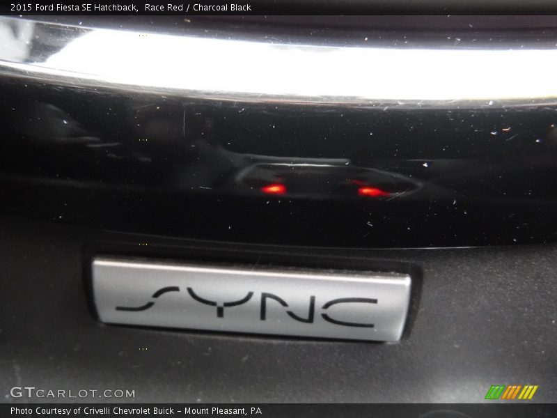 Race Red / Charcoal Black 2015 Ford Fiesta SE Hatchback