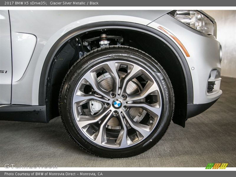 Glacier Silver Metallic / Black 2017 BMW X5 sDrive35i