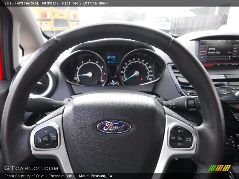 Race Red / Charcoal Black 2015 Ford Fiesta SE Hatchback