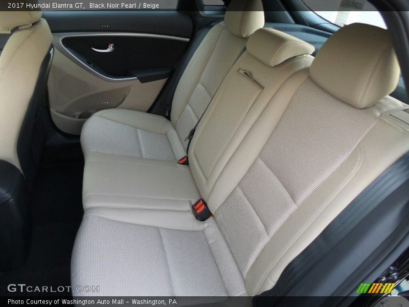 Black Noir Pearl / Beige 2017 Hyundai Elantra GT