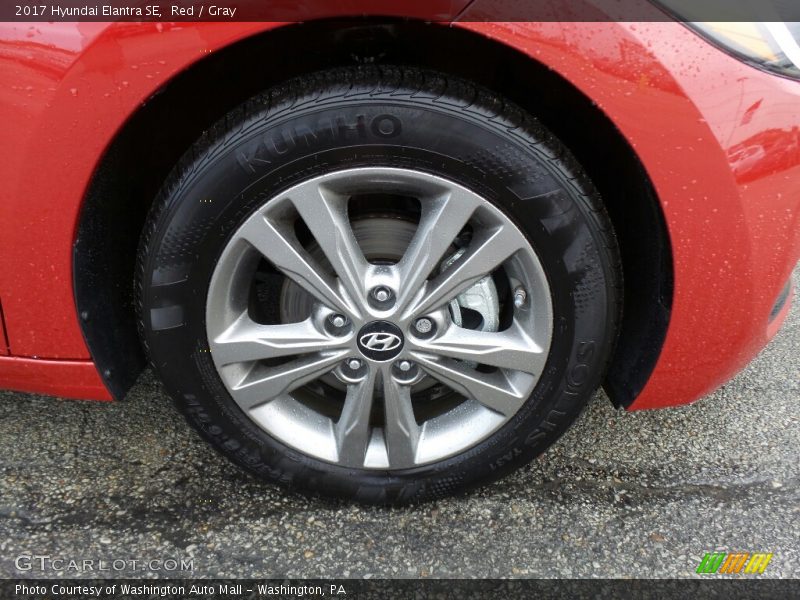 Red / Gray 2017 Hyundai Elantra SE