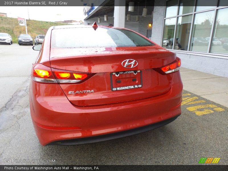 Red / Gray 2017 Hyundai Elantra SE