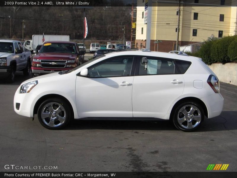 Ultra White / Ebony 2009 Pontiac Vibe 2.4 AWD