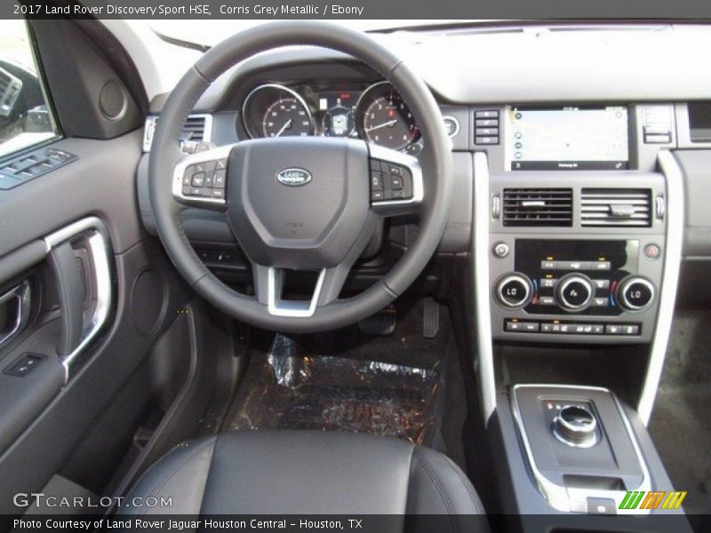 Dashboard of 2017 Discovery Sport HSE