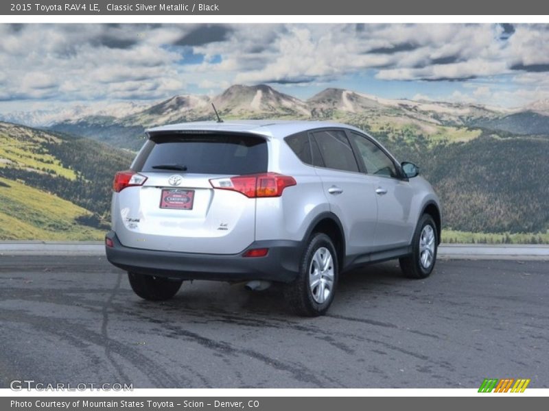 Classic Silver Metallic / Black 2015 Toyota RAV4 LE