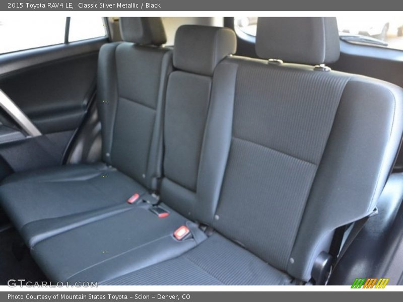 Classic Silver Metallic / Black 2015 Toyota RAV4 LE