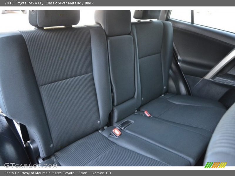 Classic Silver Metallic / Black 2015 Toyota RAV4 LE