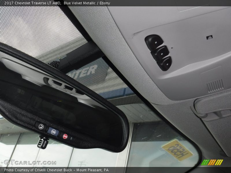 Blue Velvet Metallic / Ebony 2017 Chevrolet Traverse LT AWD