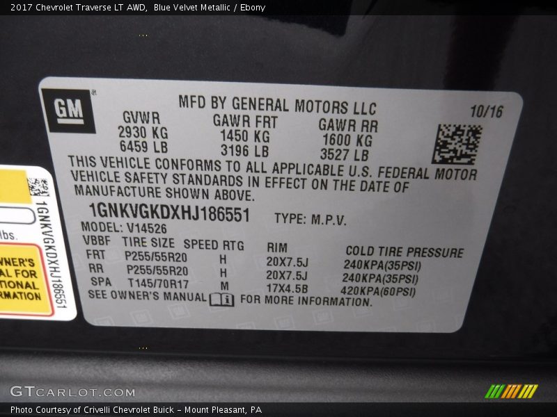 Blue Velvet Metallic / Ebony 2017 Chevrolet Traverse LT AWD
