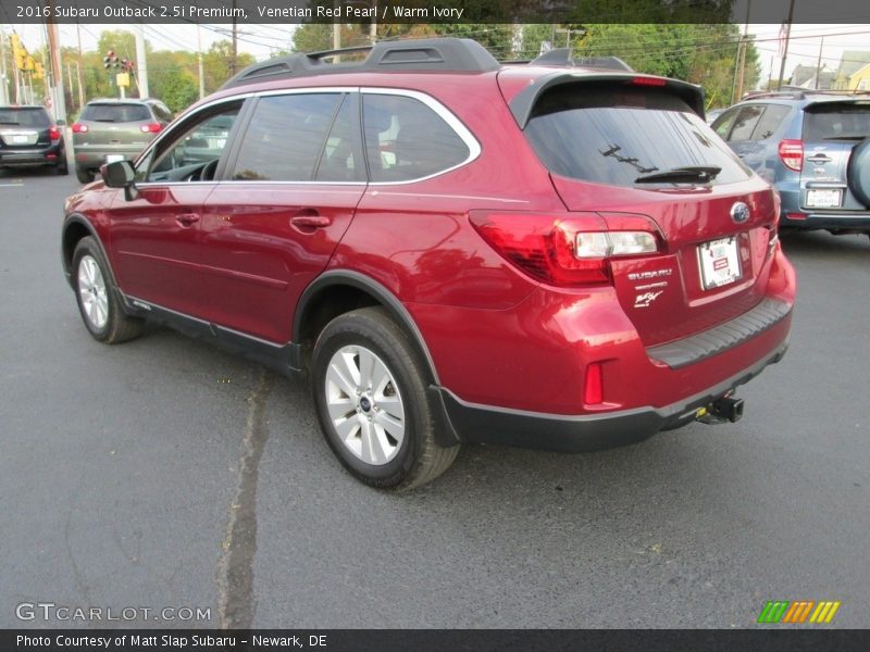 Venetian Red Pearl / Warm Ivory 2016 Subaru Outback 2.5i Premium