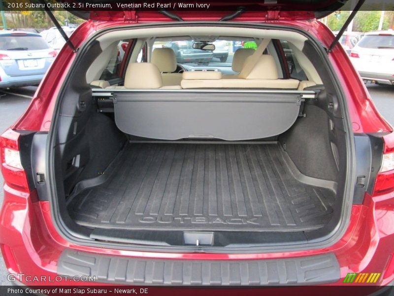 Venetian Red Pearl / Warm Ivory 2016 Subaru Outback 2.5i Premium