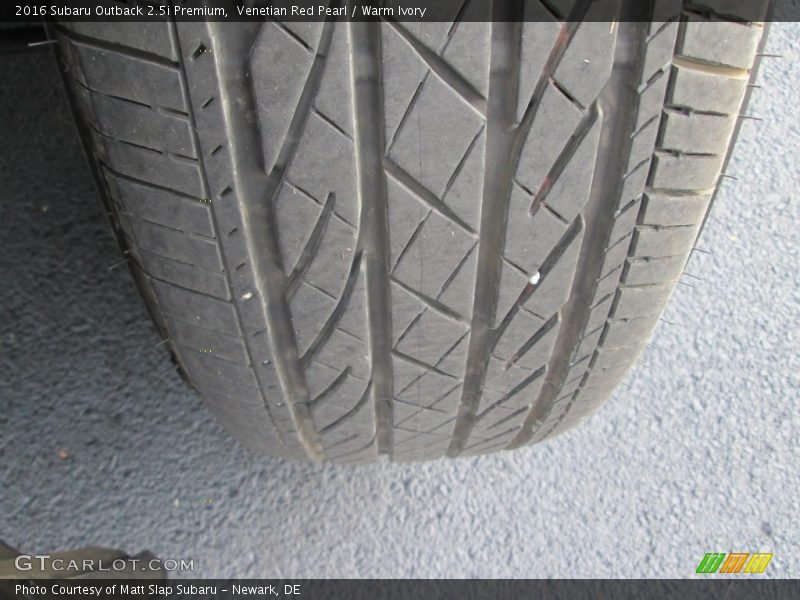 Venetian Red Pearl / Warm Ivory 2016 Subaru Outback 2.5i Premium