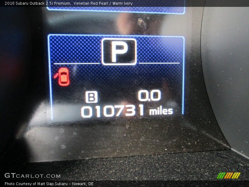 Venetian Red Pearl / Warm Ivory 2016 Subaru Outback 2.5i Premium