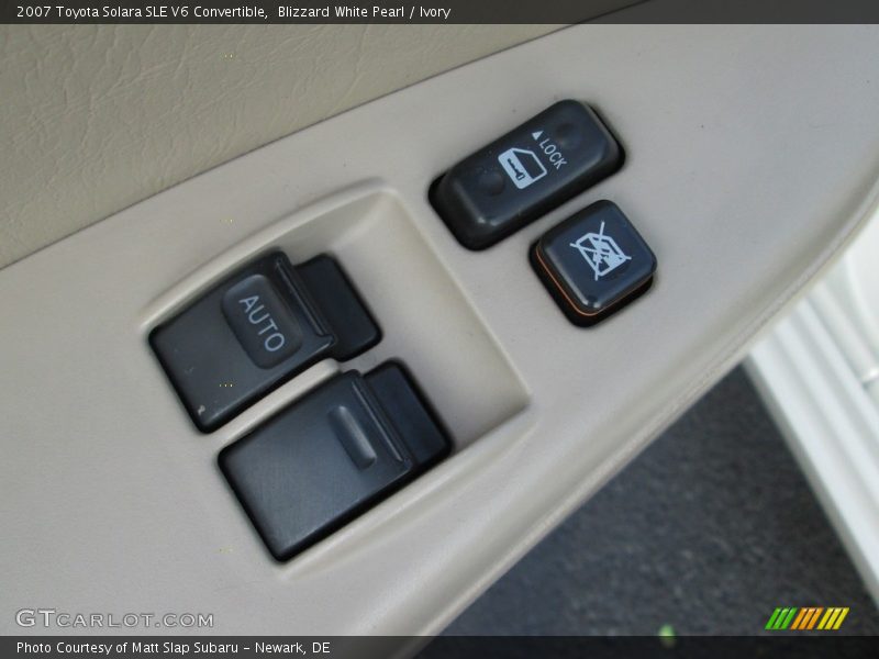 Blizzard White Pearl / Ivory 2007 Toyota Solara SLE V6 Convertible