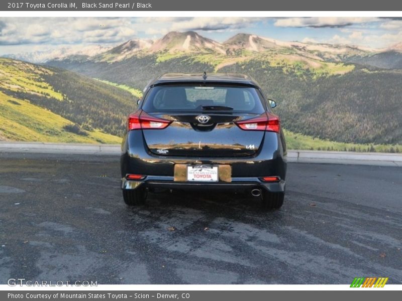 Black Sand Pearl / Black 2017 Toyota Corolla iM