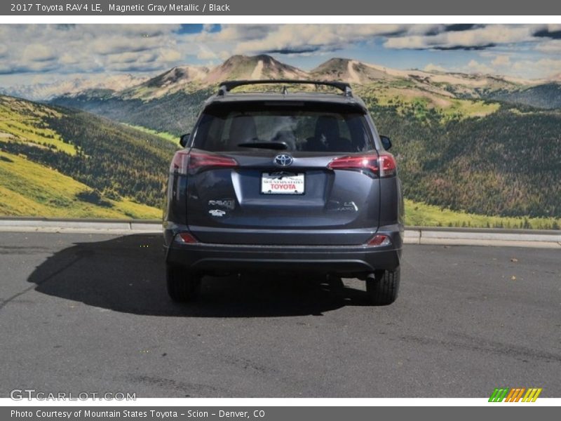 Magnetic Gray Metallic / Black 2017 Toyota RAV4 LE