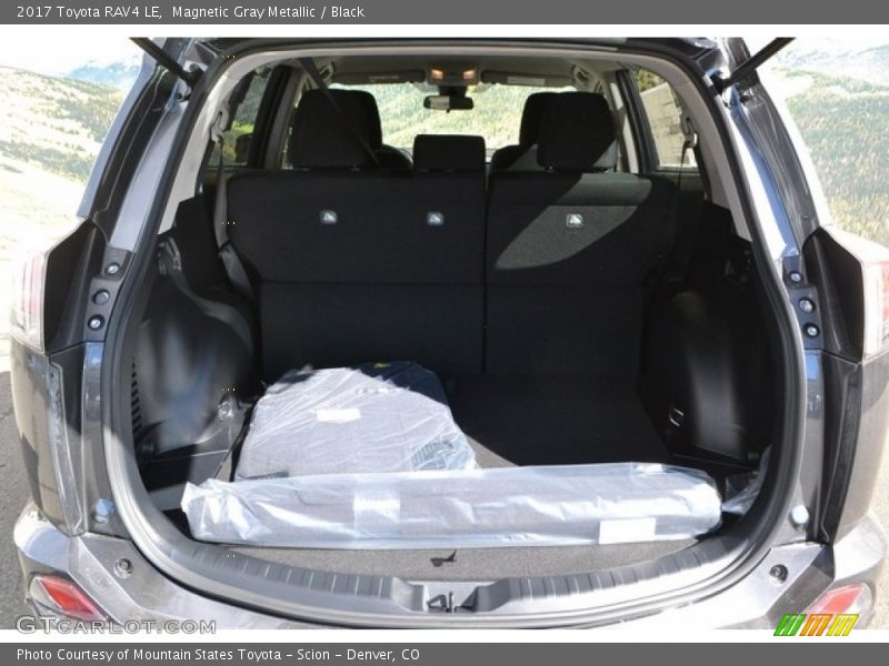 Magnetic Gray Metallic / Black 2017 Toyota RAV4 LE