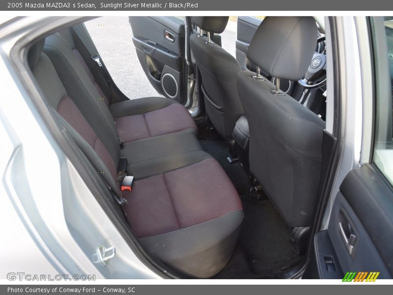 Sunlight Silver Metallic / Black/Red 2005 Mazda MAZDA3 s Sedan