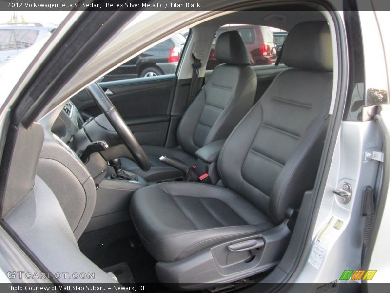 Reflex Silver Metallic / Titan Black 2012 Volkswagen Jetta SE Sedan