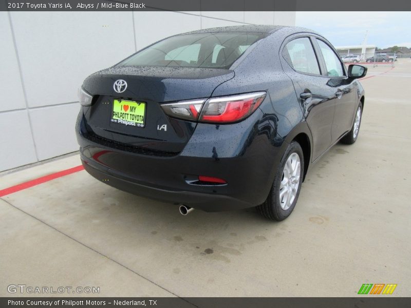 Abyss / Mid-Blue Black 2017 Toyota Yaris iA