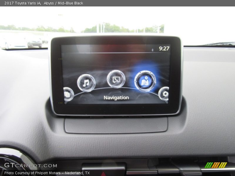 Navigation of 2017 Yaris iA 