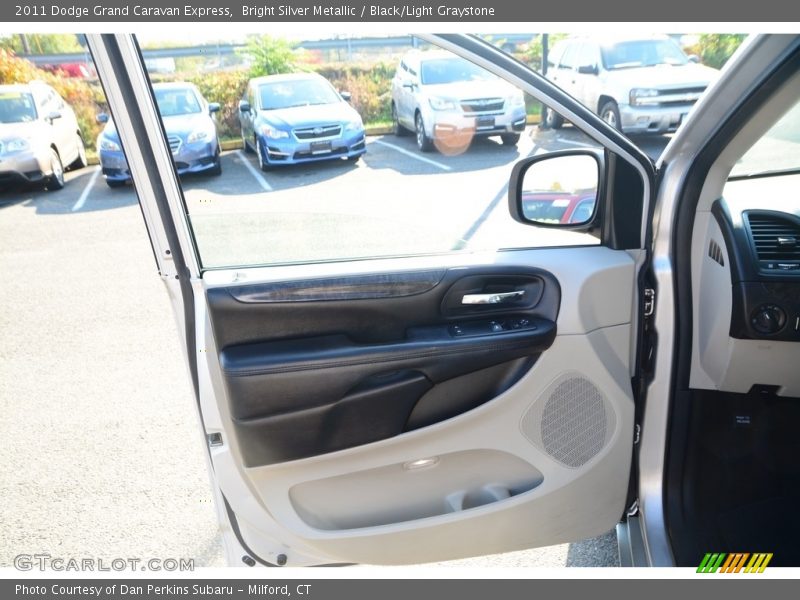 Bright Silver Metallic / Black/Light Graystone 2011 Dodge Grand Caravan Express