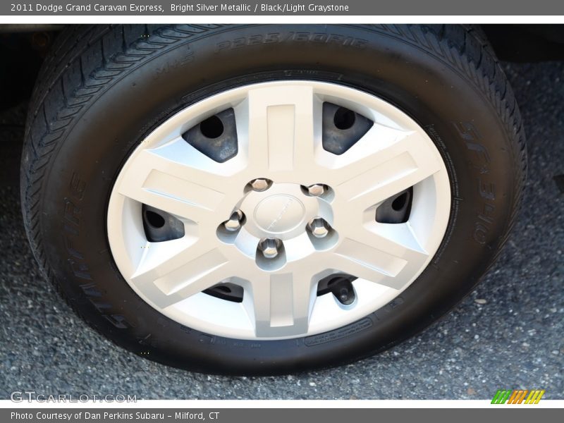 Bright Silver Metallic / Black/Light Graystone 2011 Dodge Grand Caravan Express