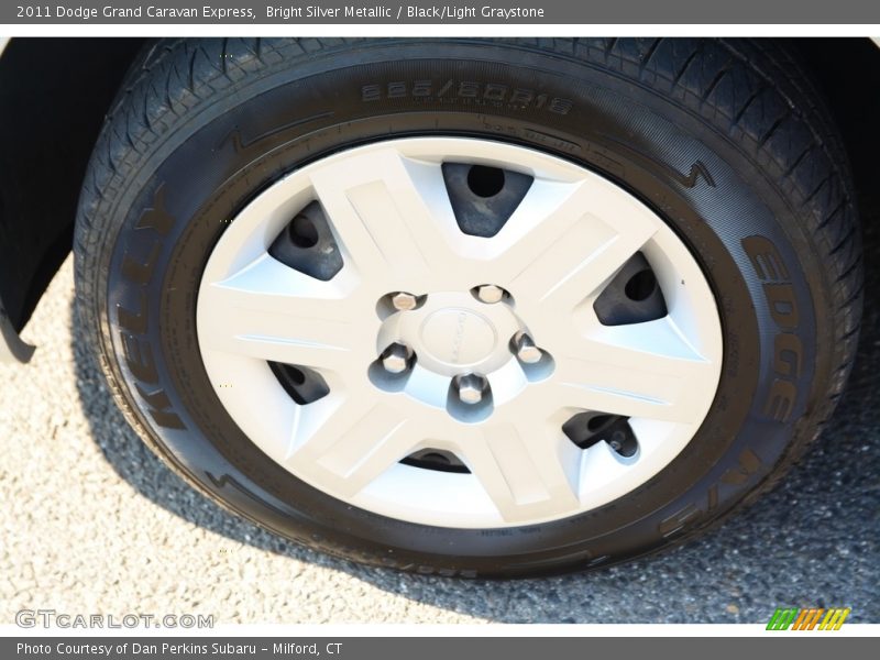 Bright Silver Metallic / Black/Light Graystone 2011 Dodge Grand Caravan Express
