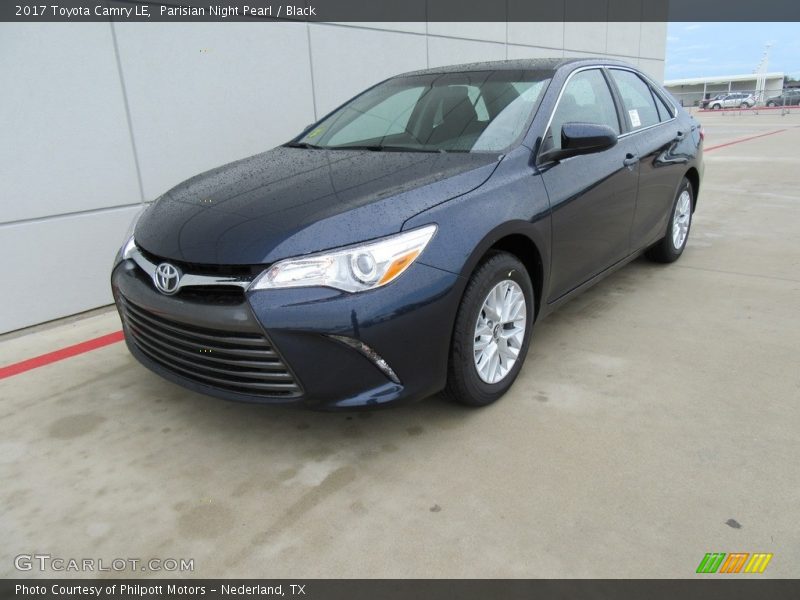 Parisian Night Pearl / Black 2017 Toyota Camry LE