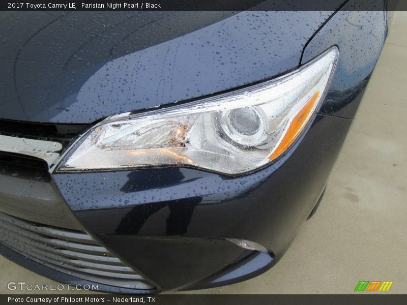 Parisian Night Pearl / Black 2017 Toyota Camry LE
