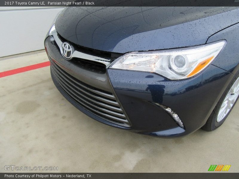 Parisian Night Pearl / Black 2017 Toyota Camry LE
