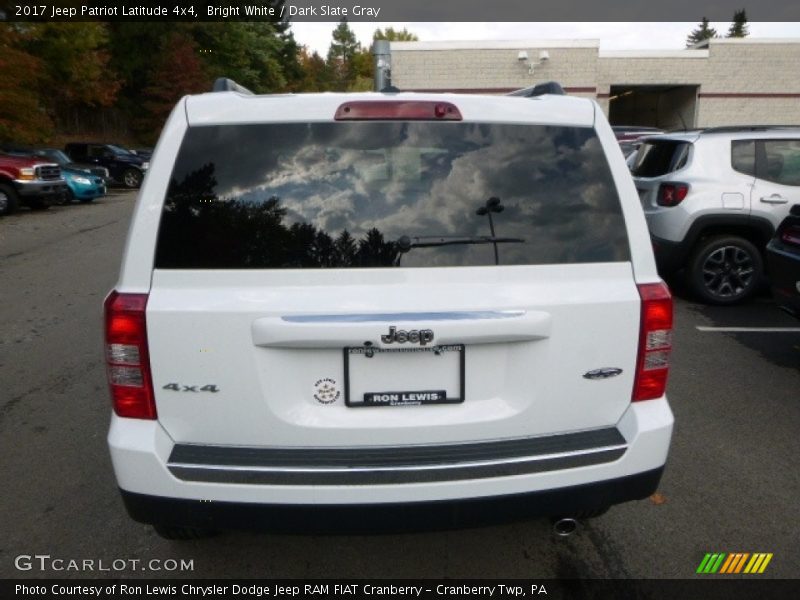 Bright White / Dark Slate Gray 2017 Jeep Patriot Latitude 4x4