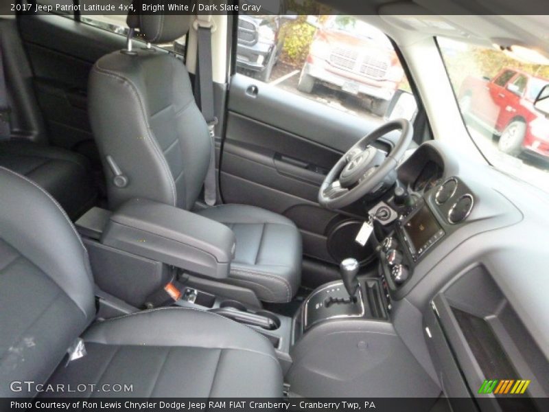 Bright White / Dark Slate Gray 2017 Jeep Patriot Latitude 4x4