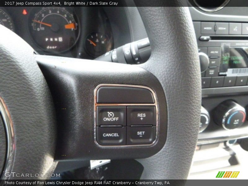 Bright White / Dark Slate Gray 2017 Jeep Compass Sport 4x4