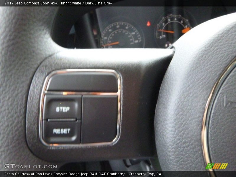 Bright White / Dark Slate Gray 2017 Jeep Compass Sport 4x4