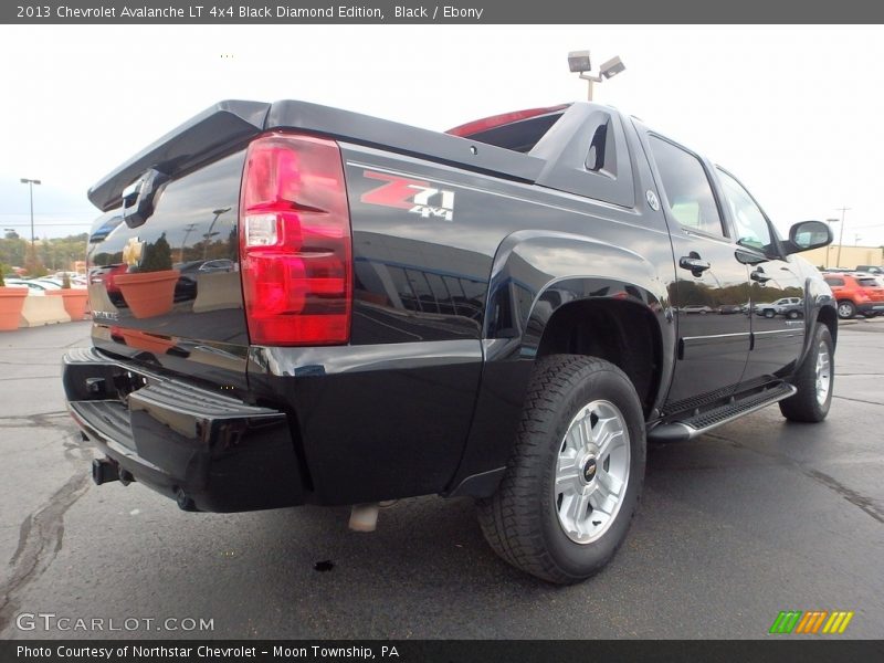 Black / Ebony 2013 Chevrolet Avalanche LT 4x4 Black Diamond Edition