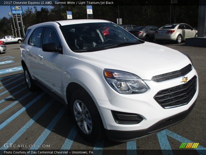 Summit White / Light Titanium/Jet Black 2017 Chevrolet Equinox LS AWD