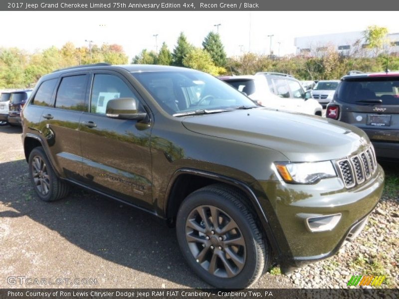 Front 3/4 View of 2017 Grand Cherokee Limited 75th Annivesary Edition 4x4