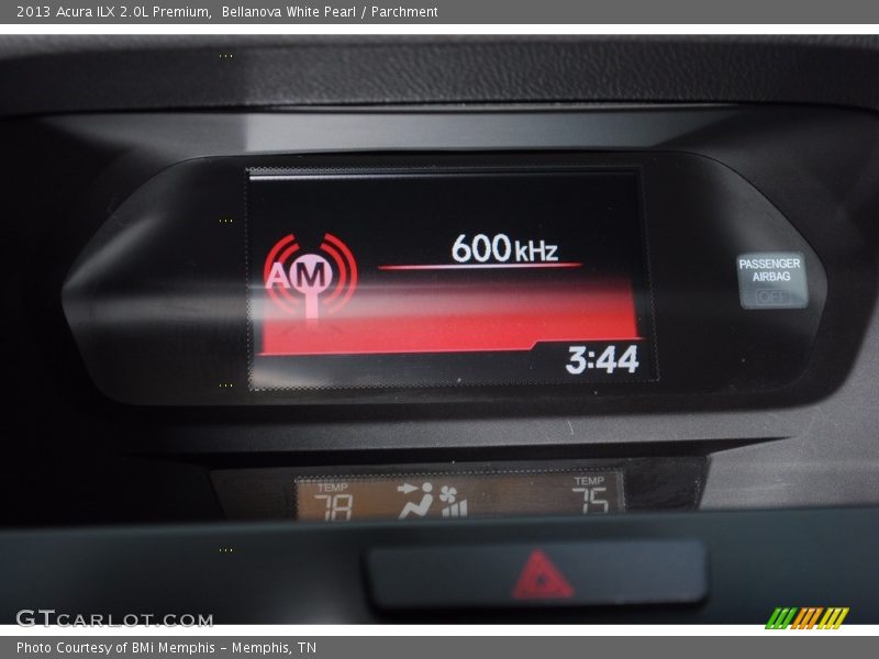 Bellanova White Pearl / Parchment 2013 Acura ILX 2.0L Premium