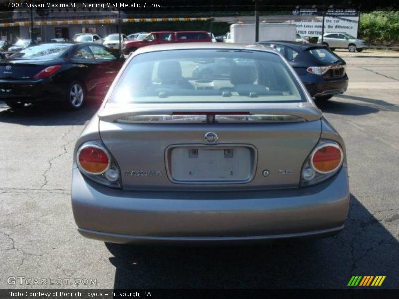 Sterling Mist Metallic / Frost 2002 Nissan Maxima SE